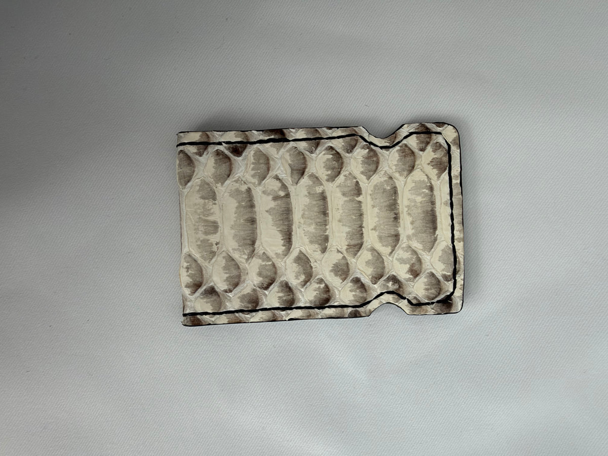 Leather Cardholder | 03